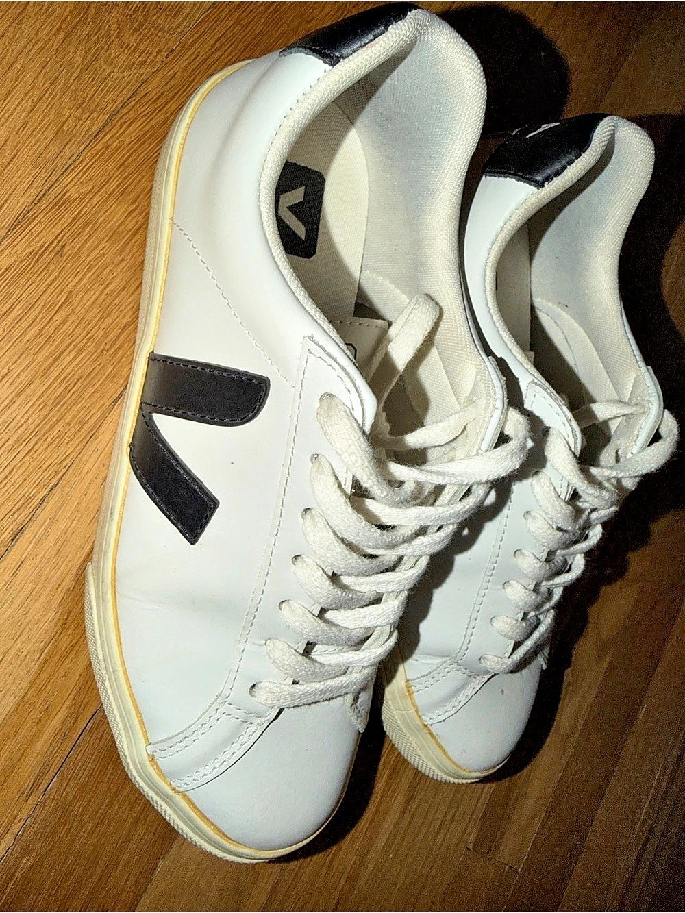 Veja Campo Sneakers White & Black